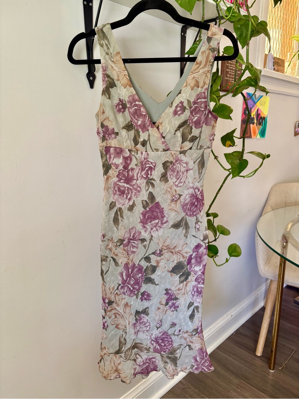 Floral V-Neck Midi Dress in Lavender and Sage